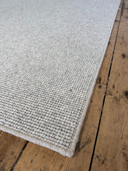 Lunar 100% wool rug 190cm x 313cm