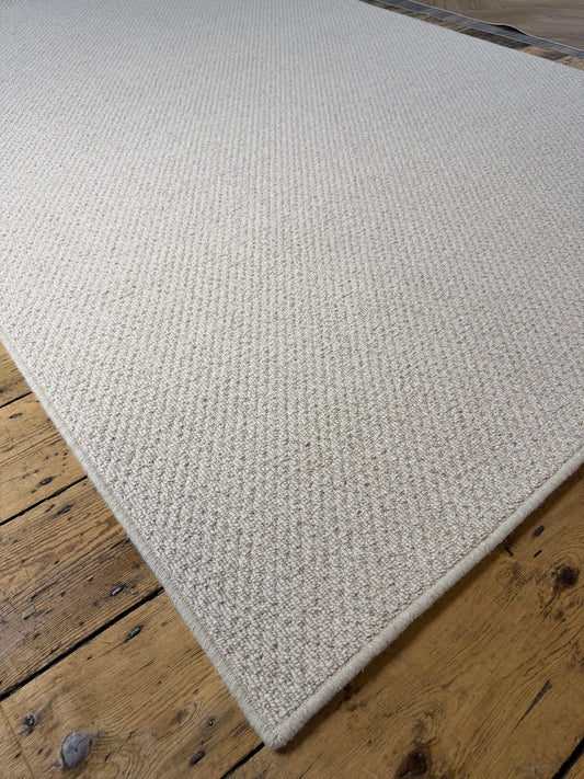 Tones 100% wool rug 160cm x 240cm
