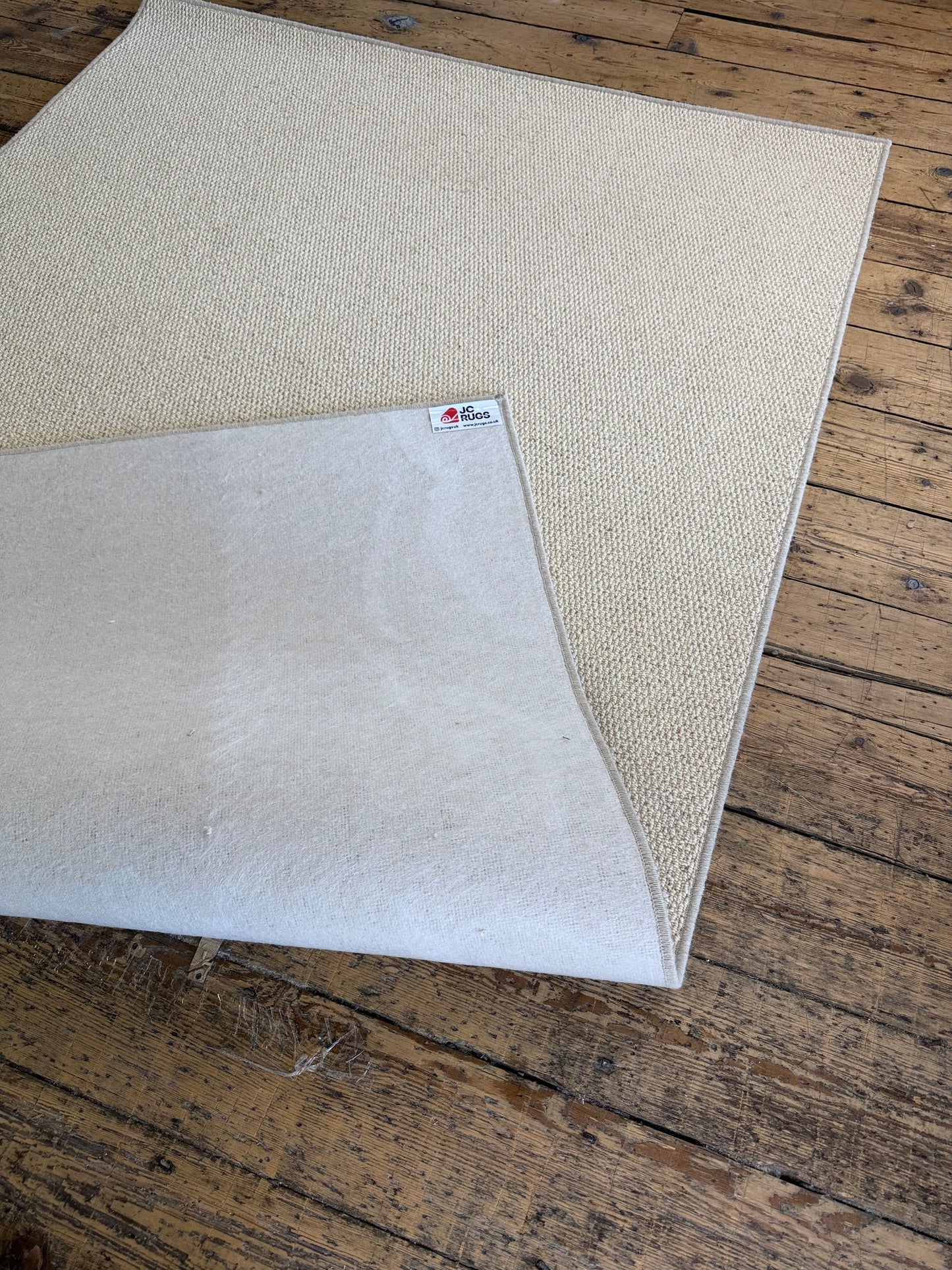Ricecake 100% wool rug 150cm x 244cm
