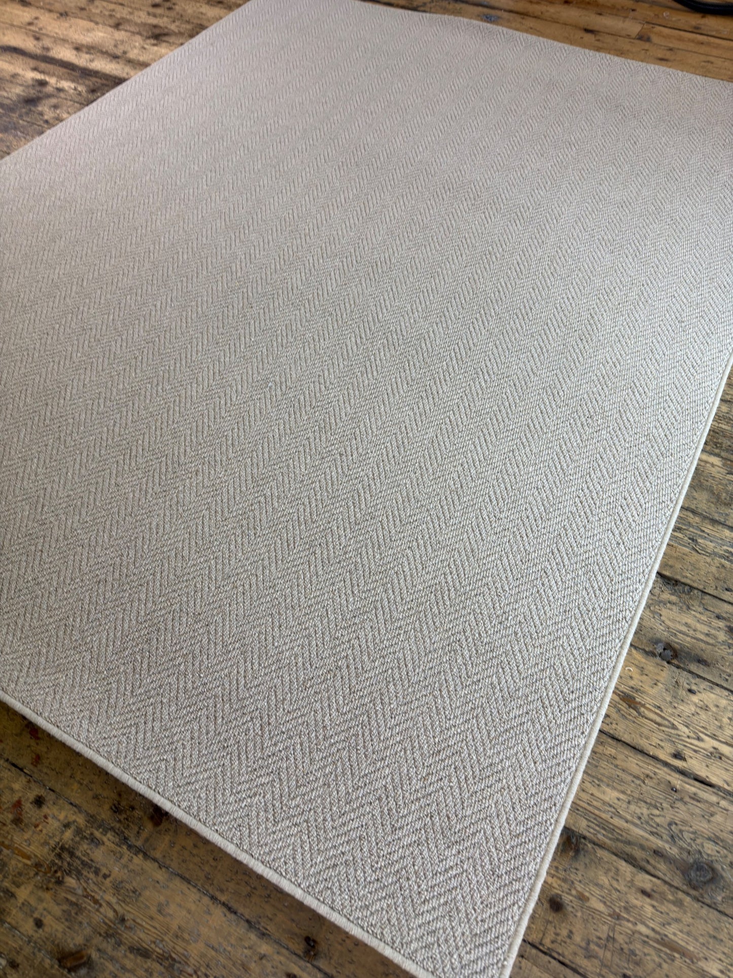 Harvest herringbone 100% wool rug 212cm x 273cm