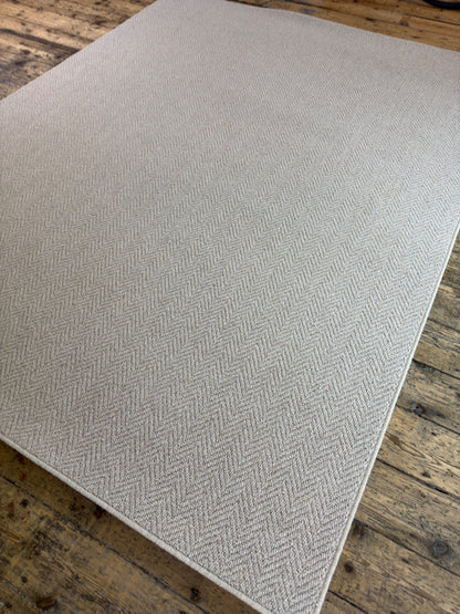 Harvest herringbone 100% wool rug 212cm x 273cm