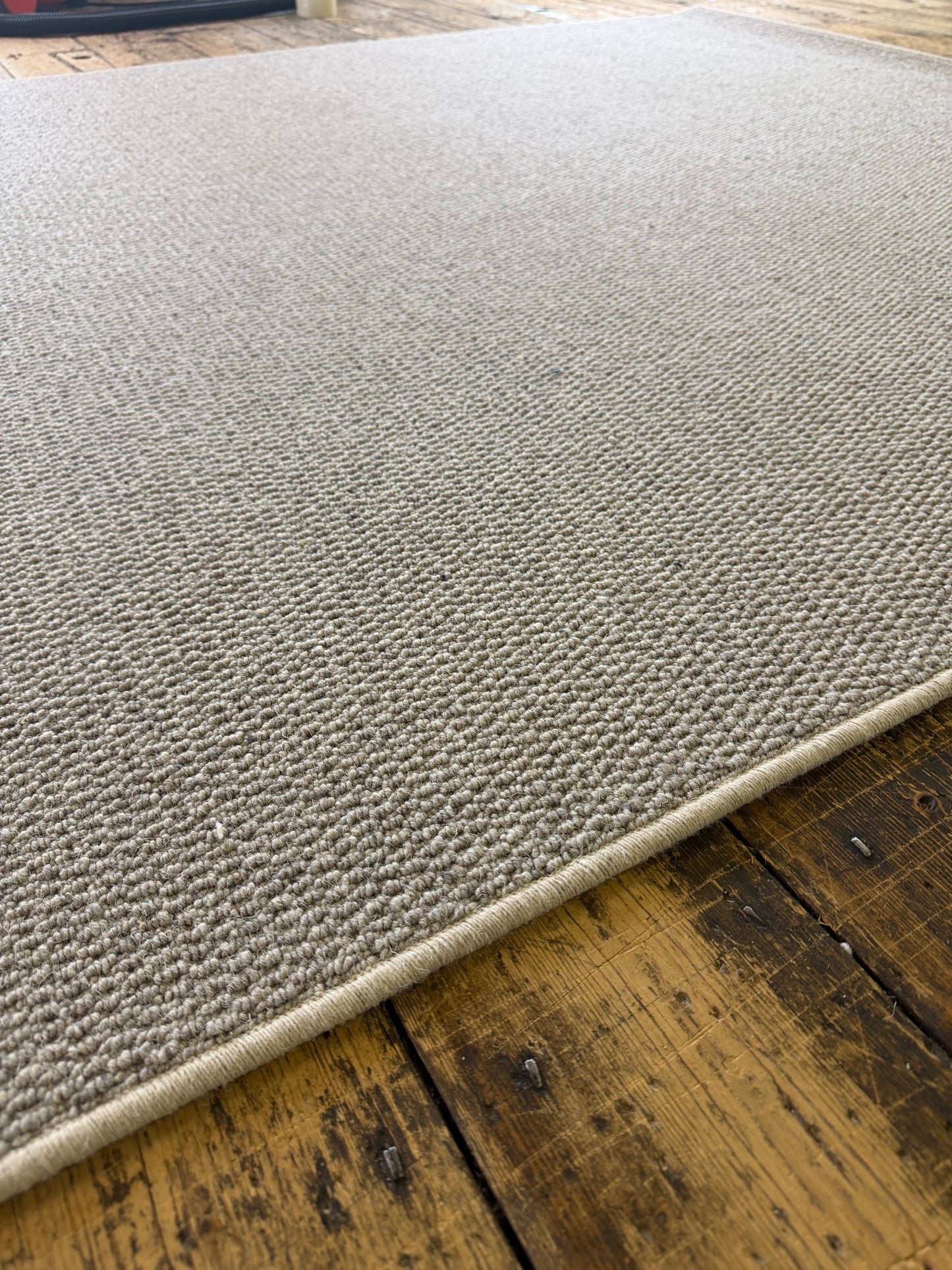 Smoke 100% wool rug 168cm x 240cm