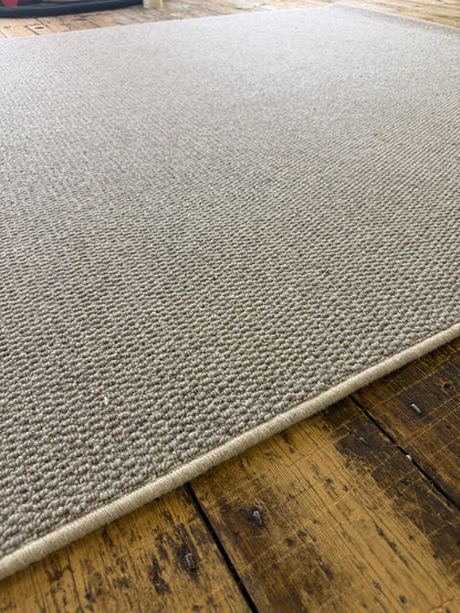 Smoke 100% wool rug 168cm x 240cm