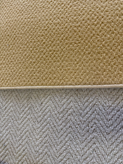 Honeycomb 100% wool rug 276cm x 398cm