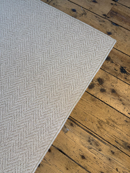 Oxford tone herringbone 100% wool rug 200cm x 290cm