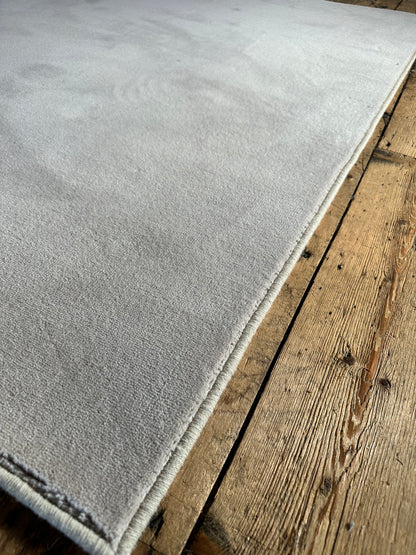 Mushroom velvet wool rug 201cm x 233cm