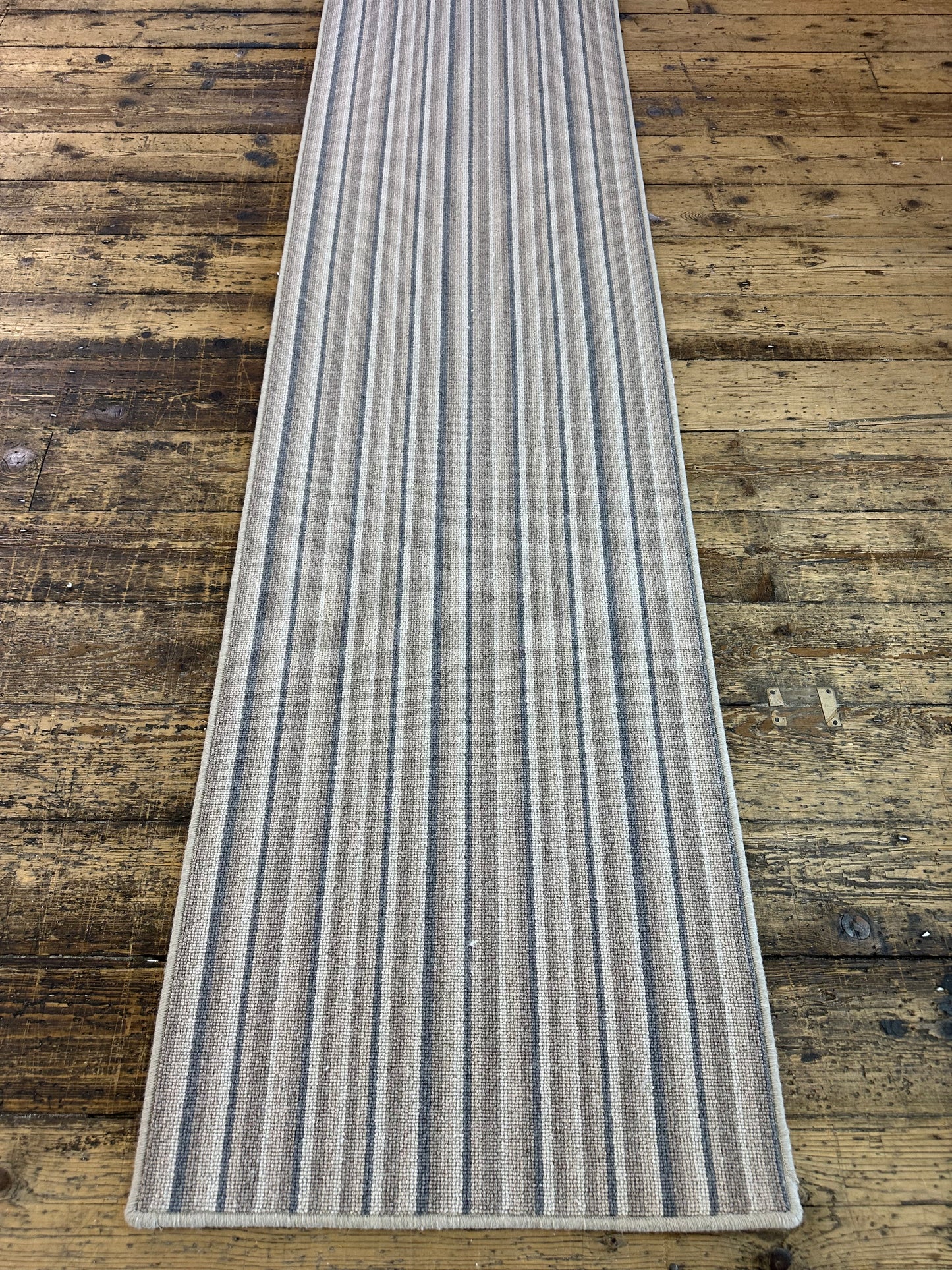 Flagstone 100% wool hallway runner 70cm x 260cm