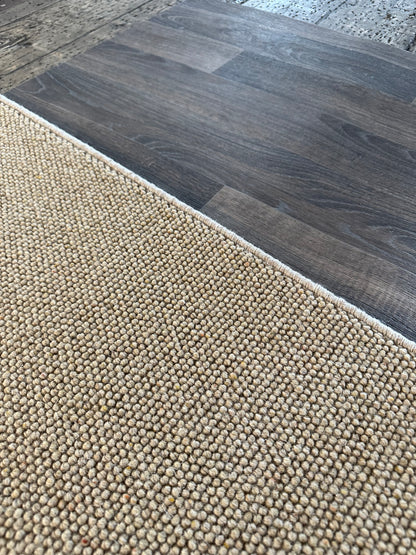 Honey gold 100% wool rug 190cm x 260cm