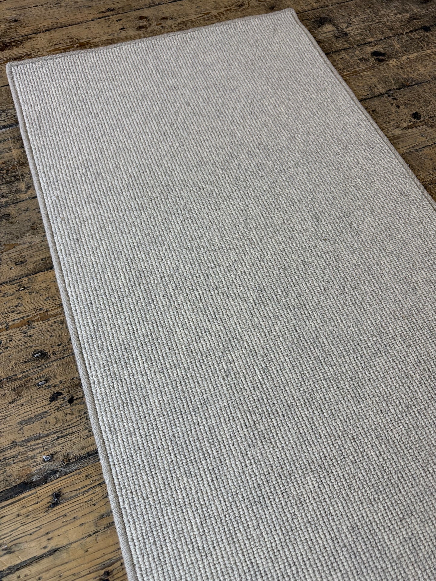 Tawny 100% wool hallway runner 70cm x 310cm