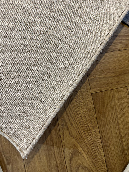 Granola 100% wool rug 186cm x 276cm
