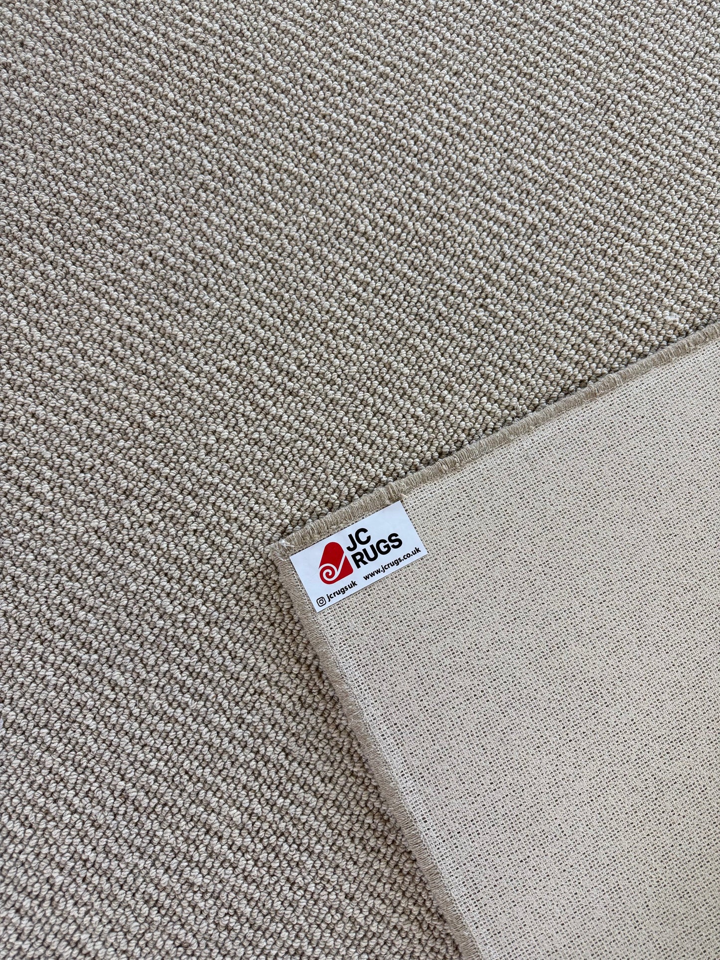 Graze 100% wool rug 250cm x 345cm