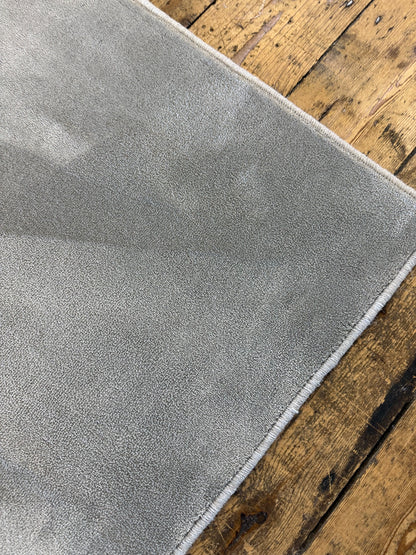 Kensington 100% polypropylene rug 274cm x 299cm