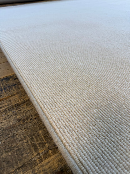 Tawny 100% wool rug 230cm x 230cm