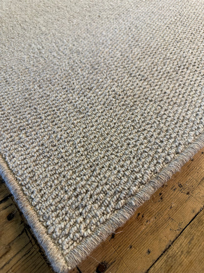 Oatcake 100% wool rug 210cm x 347cm
