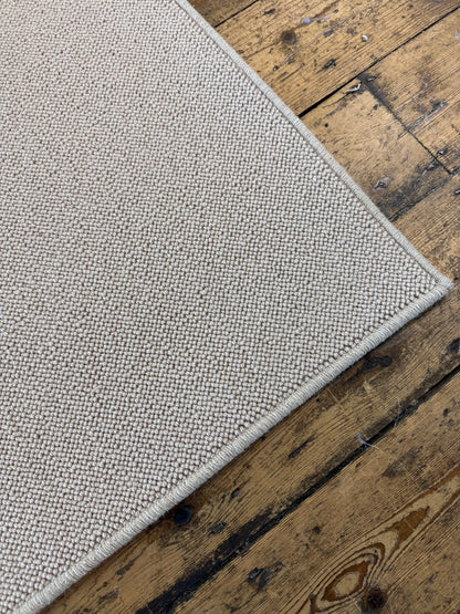 Ashdown 100% wool rug 224cm x 323cm
