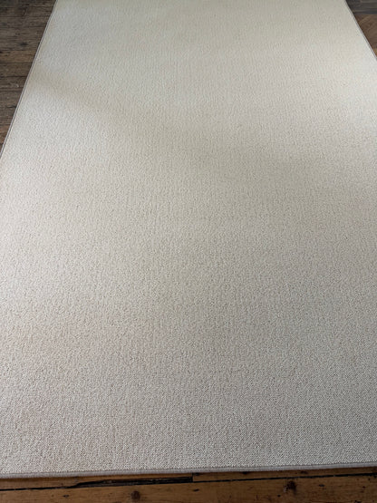 Blanc ivorie 100% wool rug 238cm x 350cm