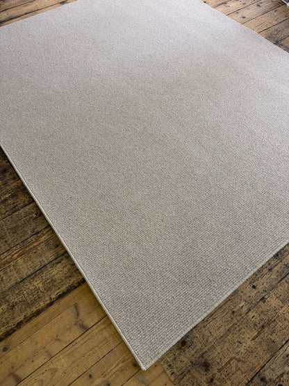 Hessian 100% wool rug 200cm x 250cm