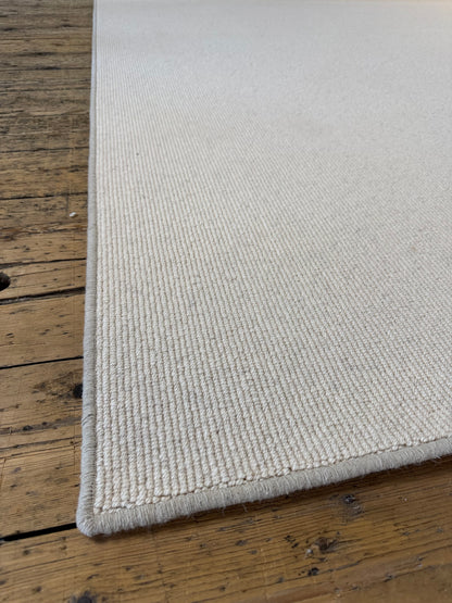 Tawny 100% wool rug 230cm x 230cm