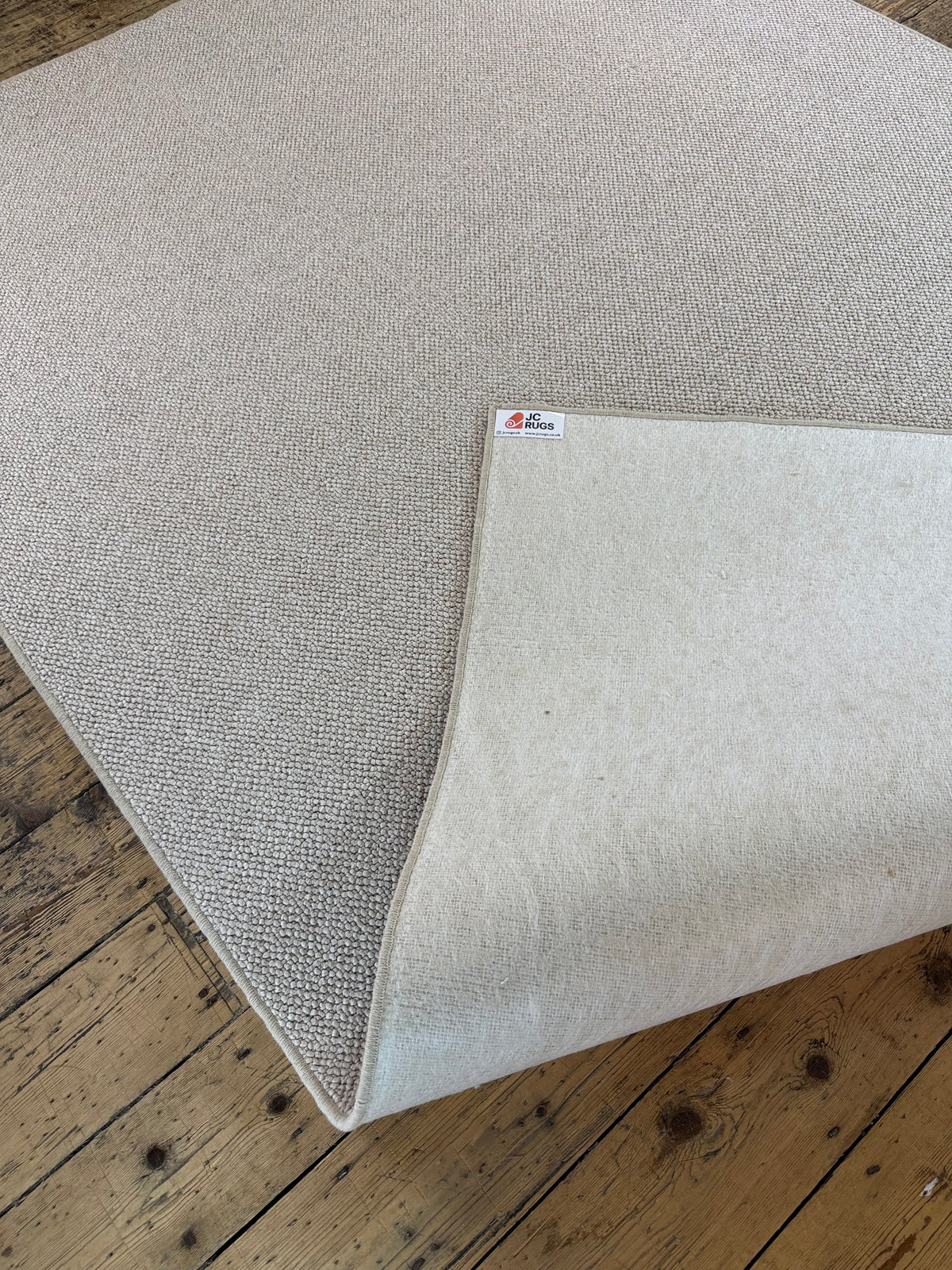 Oyster 100% polypropylene rug 199cm x 300cm