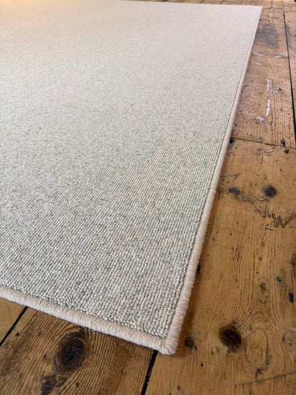 Bone 100% wool rug 265cm x 327cm