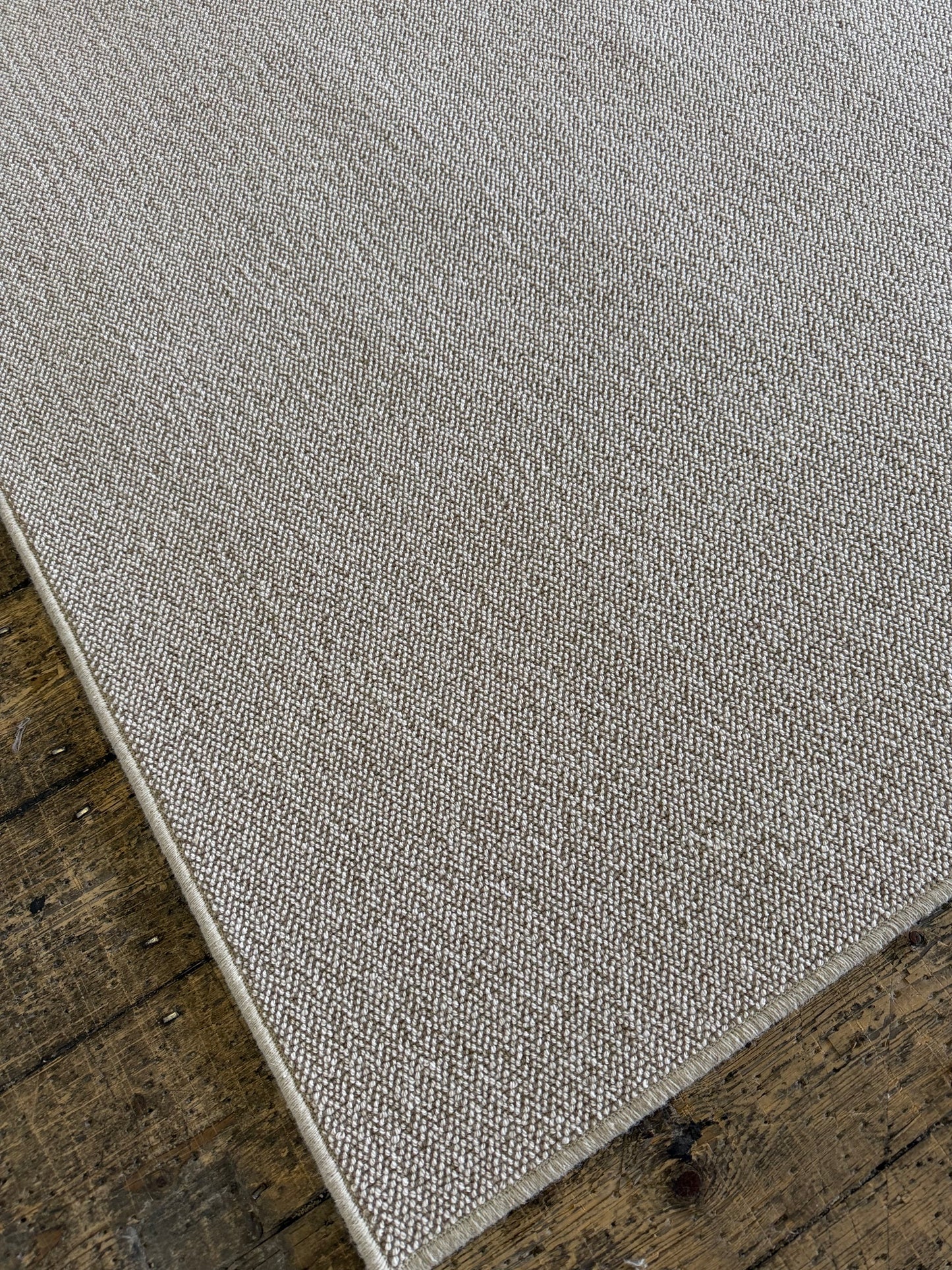 Coffee&cream 100% wool rug 227cm x 326cm