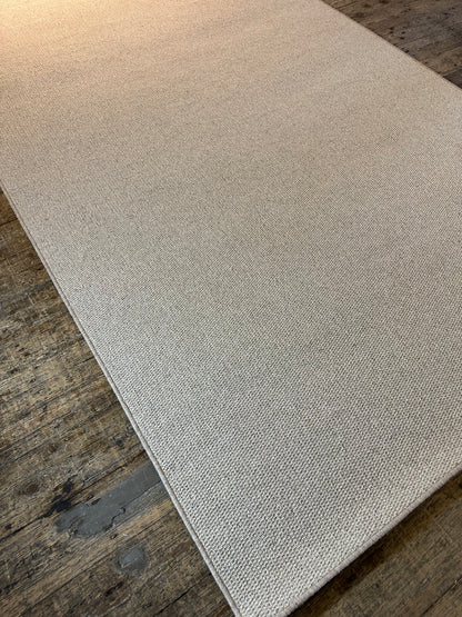Oatcake 100% wool rug 210cm x 347cm