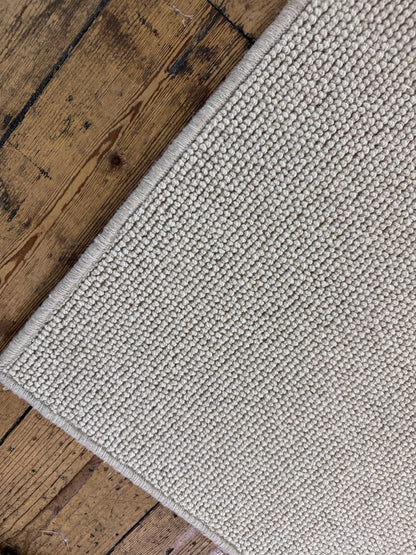 Royal view 100% wool rug 248cm x 368cm