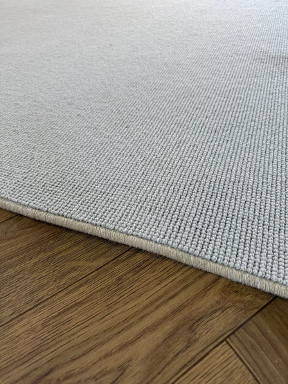 Drydale 100% wool rug 290cm x 397cm