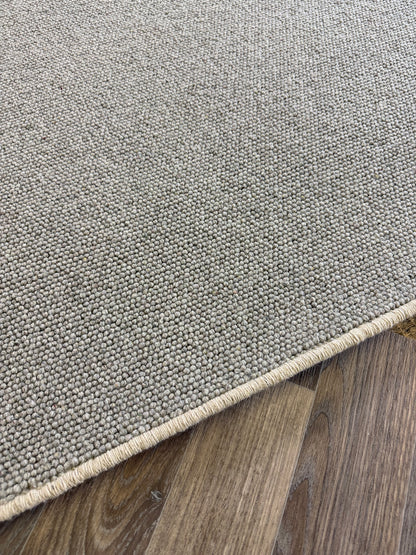 Pewter 100% wool rug 239cm x 273cm