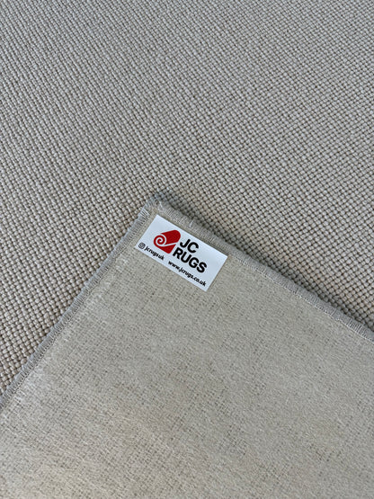 Whisper 100% wool rug 193cm x 290cm