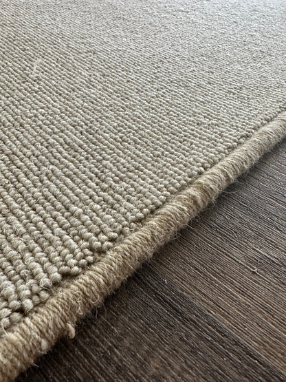 Oatcake 100% wool rug 200cm x 263cm