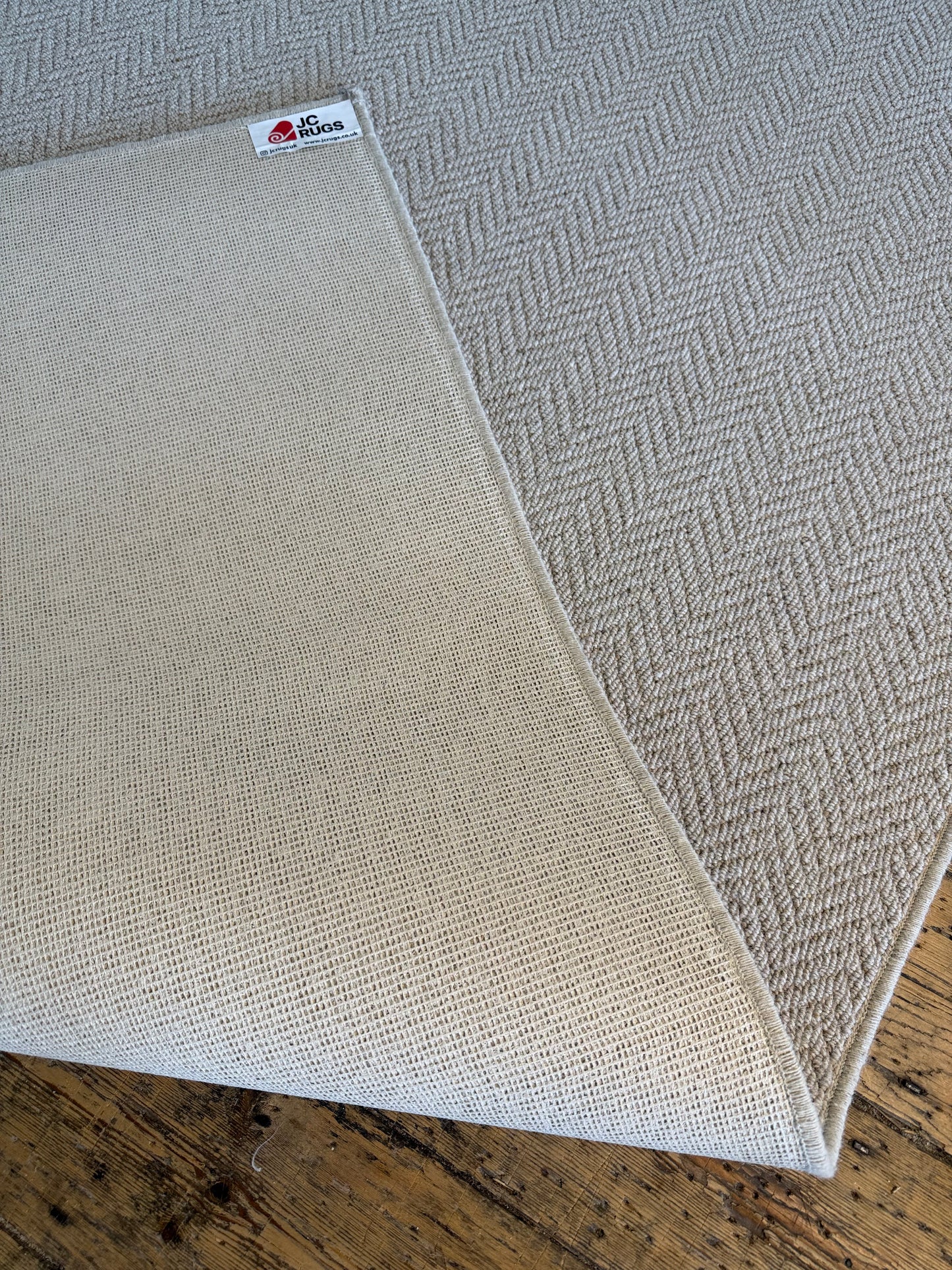 Harvest herringbone 100% wool rug 267cm x 270cm