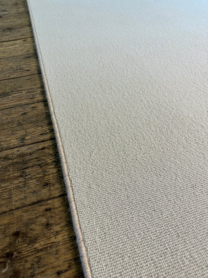 White Flake 100% wool rug 240cm x 282cm