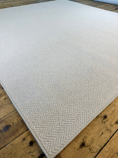 Oxford tone Herringbone 100% wool 264cm x 305cm