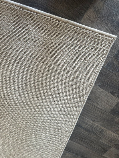 Irish Cream 100% wool rug 200cm x 300cm