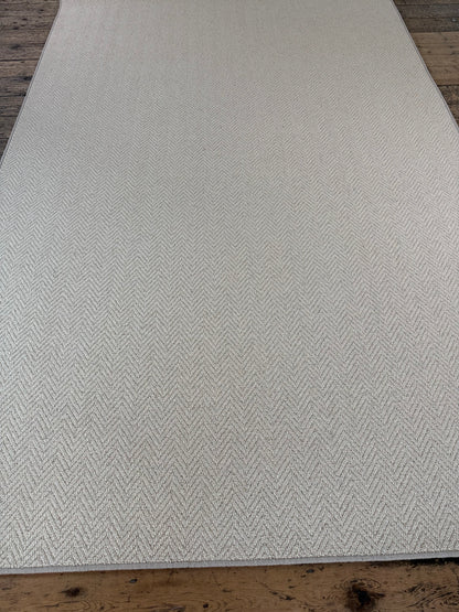 Cream herringbone 100% wool rug 200cm x 300cm