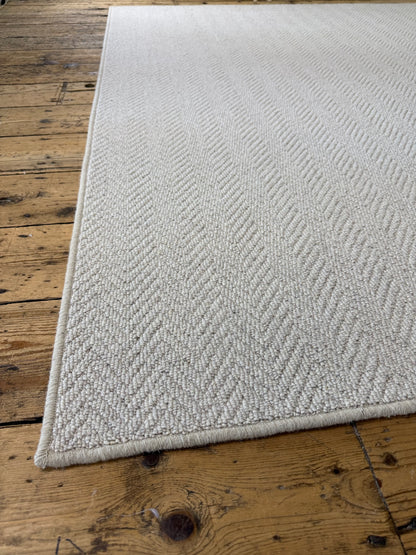 Aran herringbone 100% wool rug 180cm x 200cm