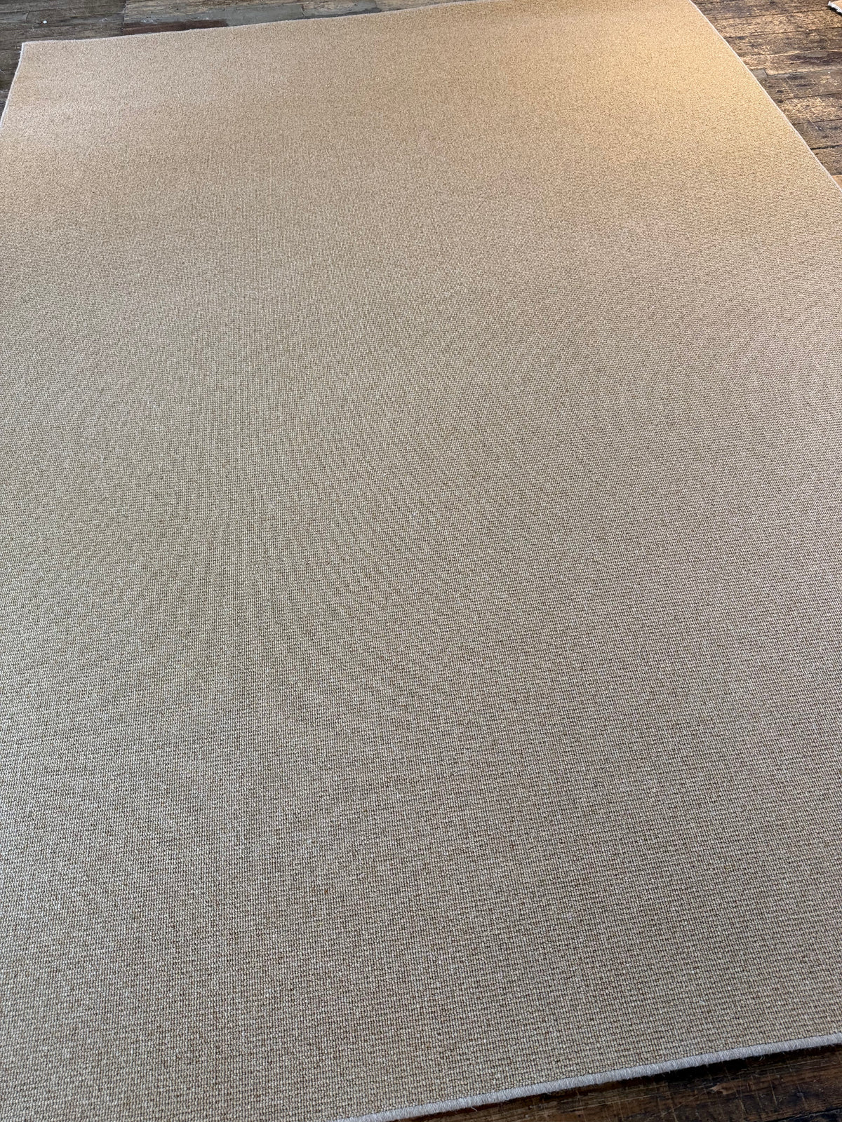 Wild ginger 100% wool rug 273cm x 370cm