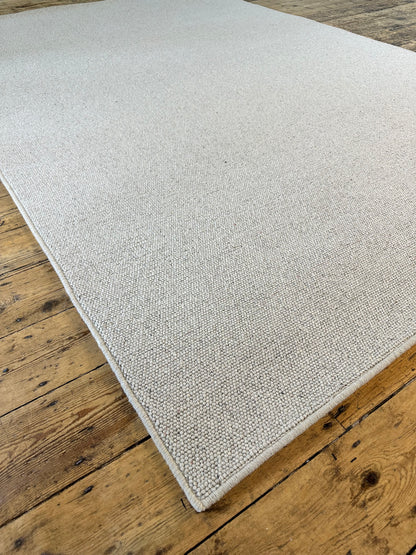 Pumice 100% wool rug 200cm x 300cm