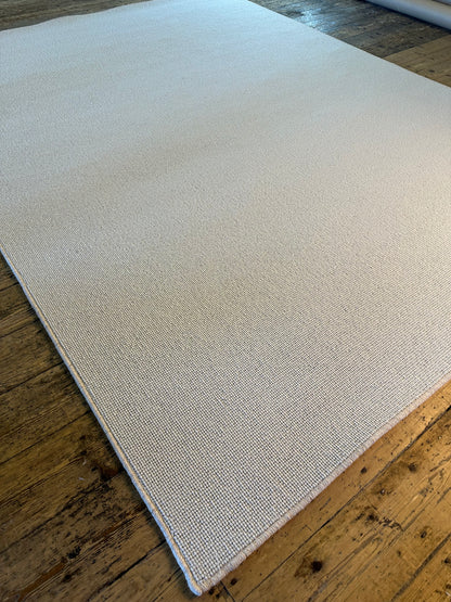 Perendale 100% wool rug 222cm x 300cm