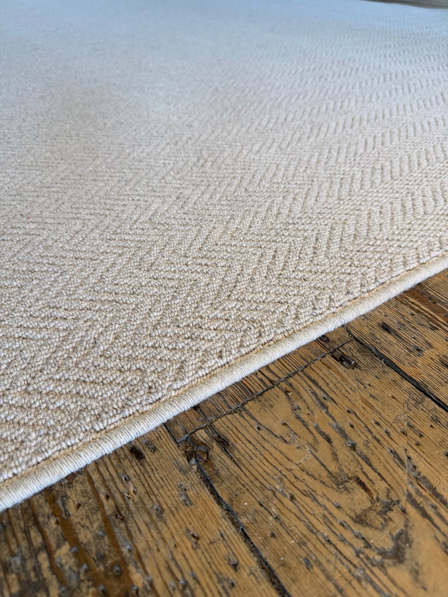Harvest herringbone 100% wool rug 267cm x 270cm