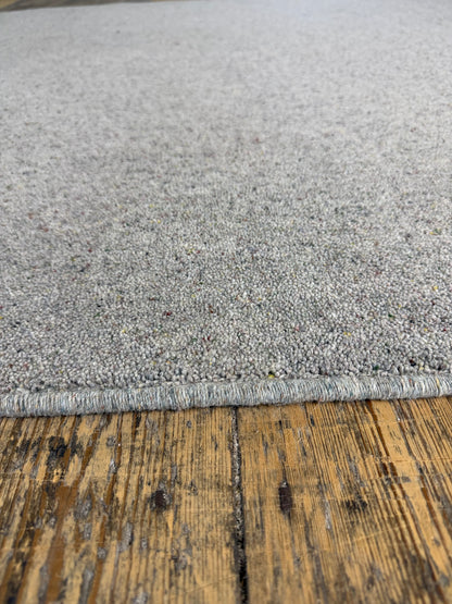 Green tea 80/20 wool rug 178cm x 280cm
