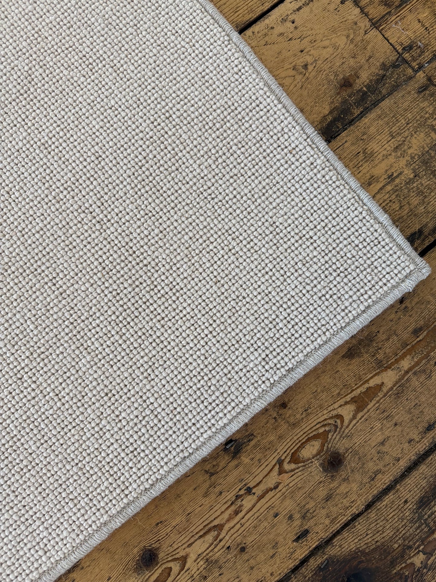 Whisper 100% wool rug 250cm x 350cm
