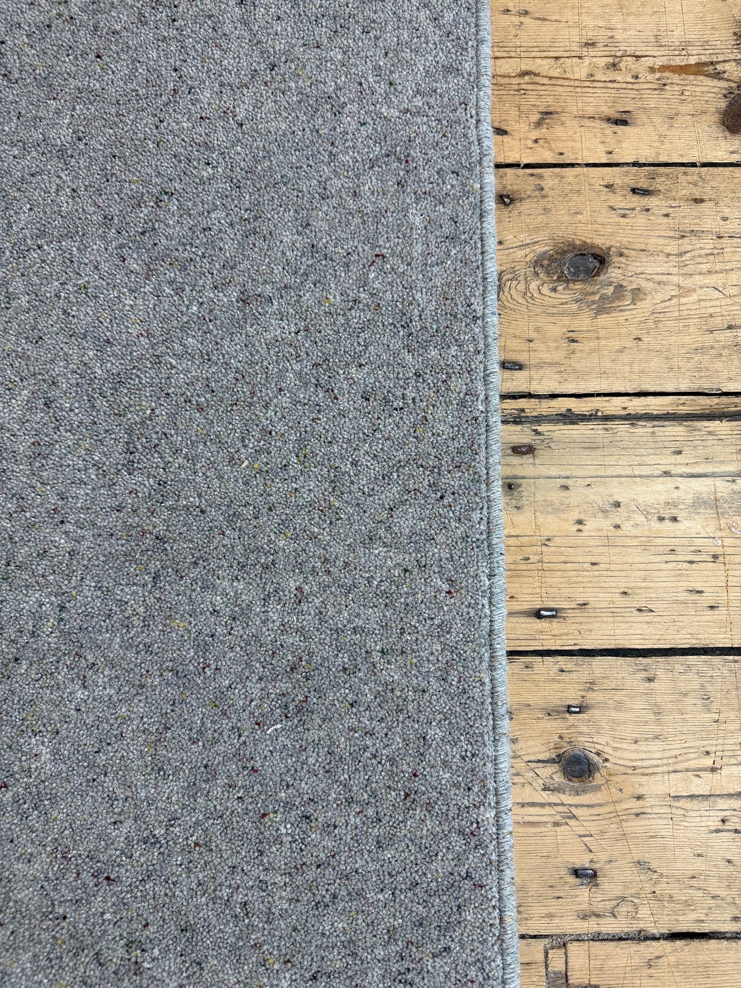 Green tea 80/20 wool rug 178cm x 280cm