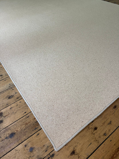 Biscuit 100% wool rug 290cm x 390cm