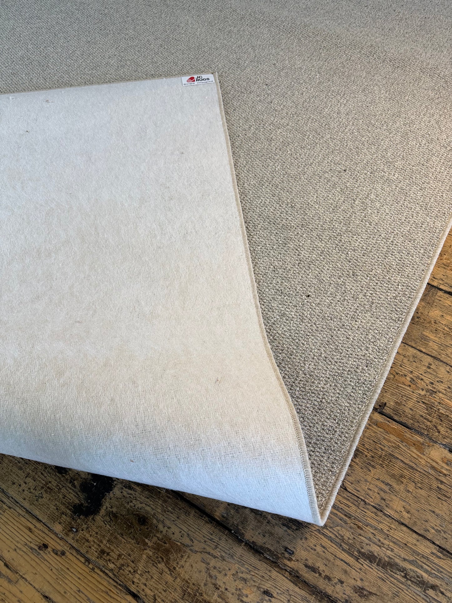 Bone 100% wool rug 250cm x 330cm