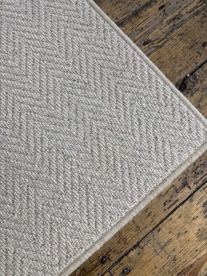 Aran herringbone 100% wool rug 180cm x 200cm