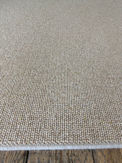 Wheaten 100% wool rug 200cm x 290cm