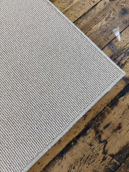 Champagne 100% wool rug 180cm x 280cm