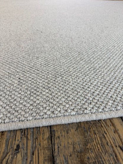Lunar 100% wool rug 255cm x 368cm